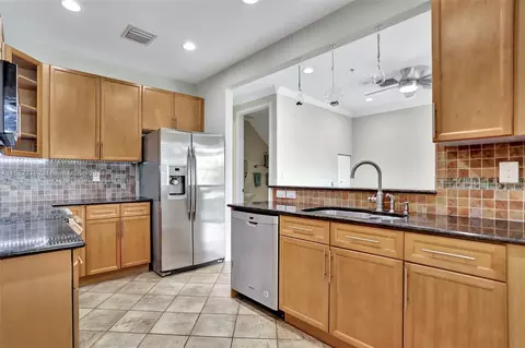 2851 W Prospect Rd #1103, Tamarac, FL 33309