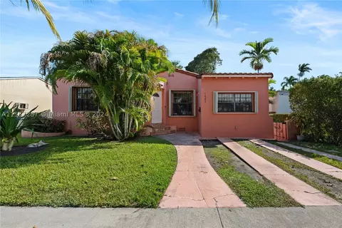 1662 SW 18th St, Miami, FL 33145