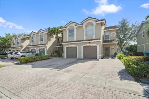 5460 NW 90th Ave #., Sunrise, FL 33351