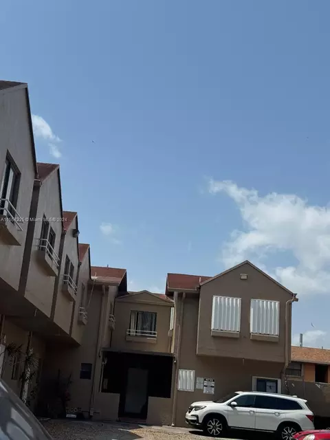 5720 W 25th Ct #5720, Hialeah, FL 33016