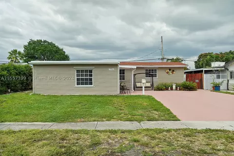 7751 NW 35th St, Hollywood, FL 33024