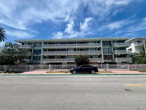 1400 Pennsylvania Ave #6, Miami Beach, FL 33139