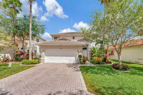 13489 NW 7th St, Plantation, FL 33325