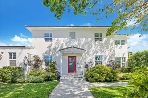 401 93rd St, Surfside, FL 33154