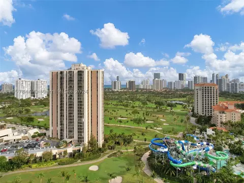 20100 W Country Club Dr #1503, Aventura, FL 33180