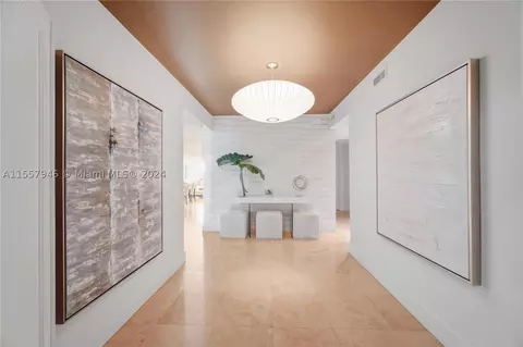 Undisclosed, Key Biscayne, FL 33149