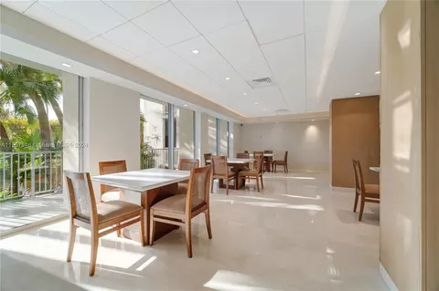 Dining - Undisclosed, Key Biscayne, FL 33149 photo 3 of 3