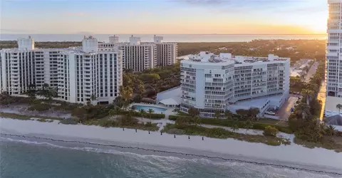 View/Area - Undisclosed, Key Biscayne, FL 33149 photo 3 of 9