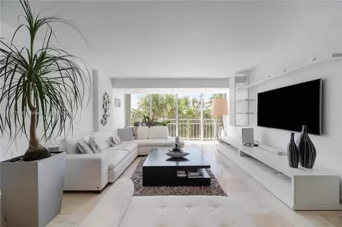 Living - Undisclosed, Key Biscayne, FL 33149 photo 1 of 6