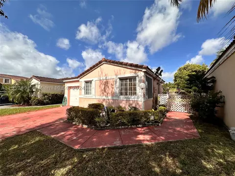 17314 SW 142nd Pl, Miami, FL 33177