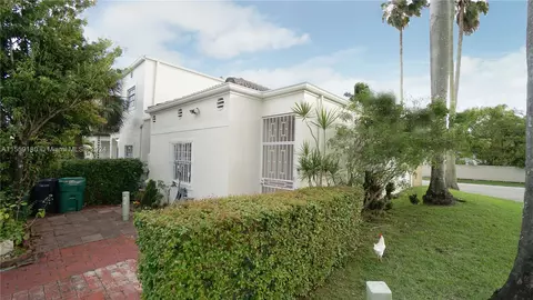 12644 NW 7th Ln #12644, Miami, FL 33182