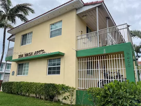 7400 Harding Ave #5, Miami Beach, FL 33141