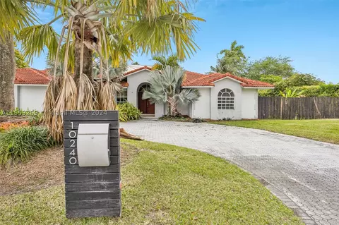 10240 SW 124th St, Miami, FL 33176