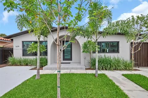 1679 SW 14th Ter, Miami, FL 33145