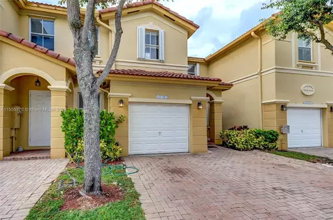 10743 NW 78th Ter, Doral, FL 33178