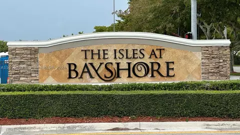 9325 SW 220th Ter #9325, Cutler Bay, FL 33190