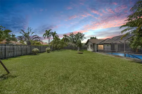 8220 SW 192nd St, Cutler Bay, FL 33157