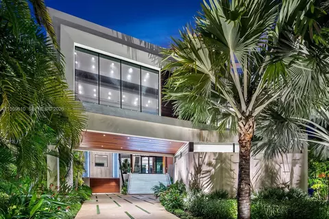 1133 Belle Meade Island Dr, Miami, FL 33138