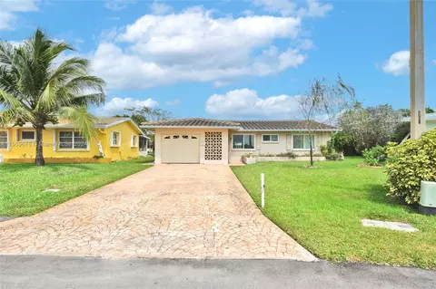 4301 NW 46th St, Tamarac, FL 33319