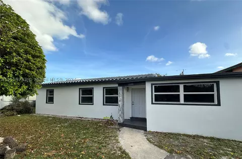 10100 SW 35th St, Miami, FL 33165