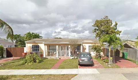3155 SW 27th Ln, Miami, FL 33133