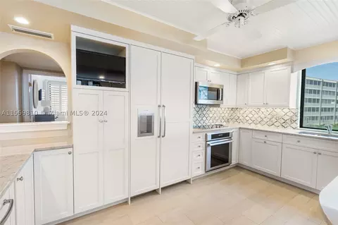 200 Beach Rd #201, Tequesta, FL 33469 photo 11