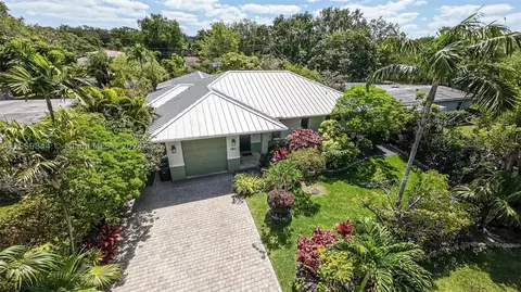 6521 SW 64th Ct, South Miami, FL 33143