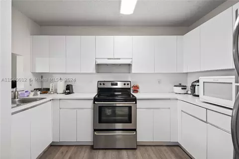 8851 NW 119th St #3416-3, Hialeah Gardens, FL 33018