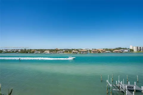 View/Area - 19669 Beach Rd #B, Jupiter, FL 33469 photo 9 of 12