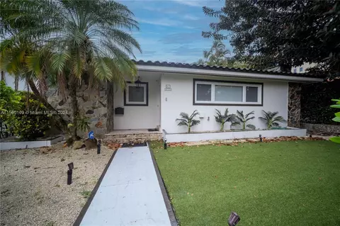 60 Sevilla Ave, Coral Gables, FL 33134