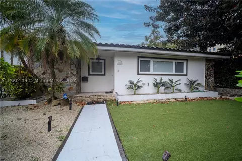 60 Sevilla Ave, Coral Gables, FL 33134