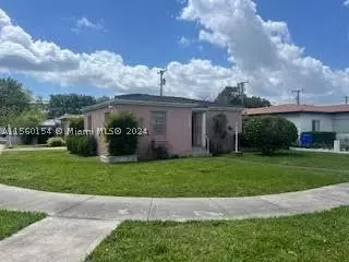 4500 SW 5th St, Miami, FL 33134