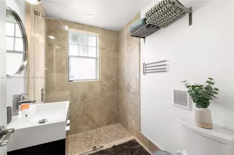 752 Meridian Ave #19, Miami Beach, FL 33139