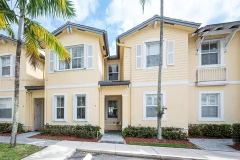 3064 SE 1st Dr #6, Homestead, FL 33033