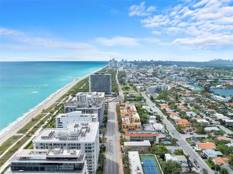 View/Area - 8925 Collins Ave #2J, Surfside, FL 33154 photo 2 of 5