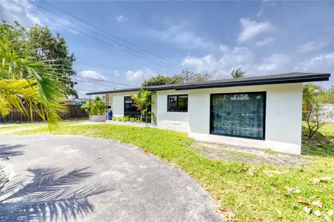 2110 N 47th Ave, Hollywood, FL 33021