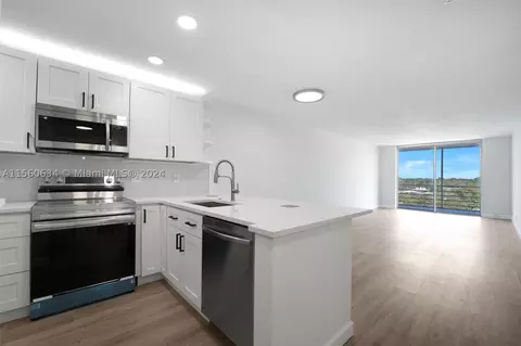 1830 Dixieanna St #604, Hollywood, FL 33020