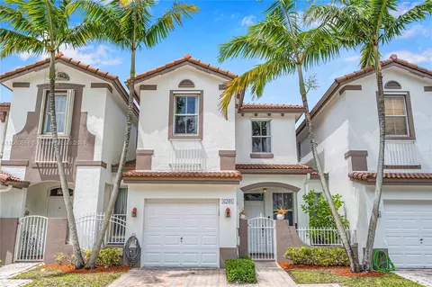 6246 SW 165th Pl, Miami, FL 33193