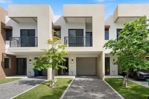 5465 W Oak Way, Dania Beach, FL 33314