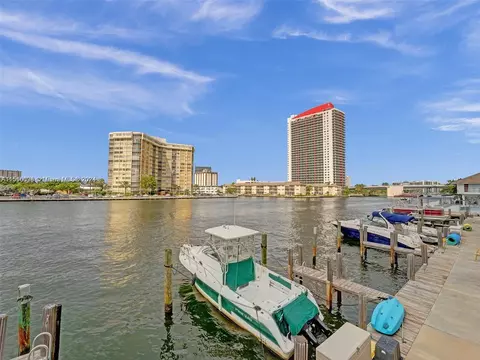 1865 S Ocean Dr #9D, Hallandale Beach, FL 33009