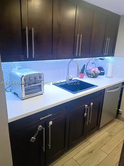 1010 NW 11th St #503, Miami, FL 33136