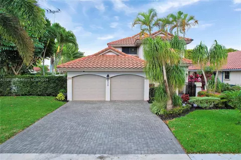 639 NW 38th Ter, Deerfield Beach, FL 33442