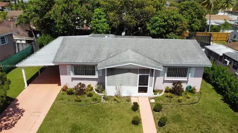 12471 SW 190th St, Miami, FL 33177