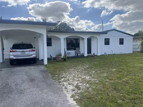 17405 NW 48th Ct, Miami Gardens, FL 33055