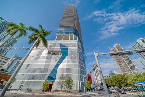 398 NE 5th St #4006, Miami, FL 33132