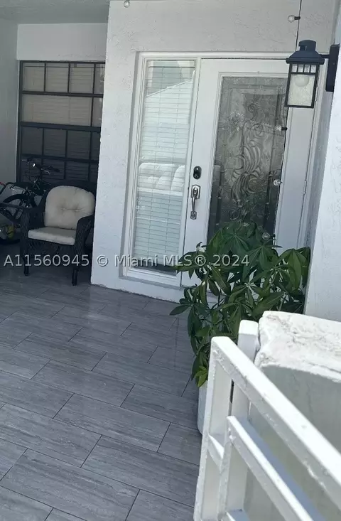 6241 SW 138th Ct #E, Miami, FL 33183