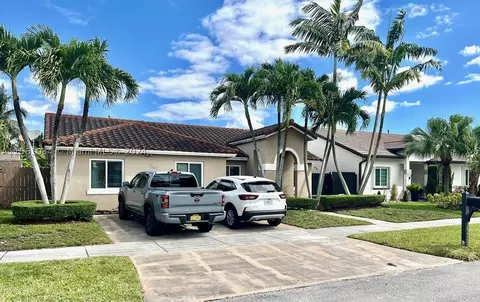 14435 SW 167th Ter, Miami, FL 33177