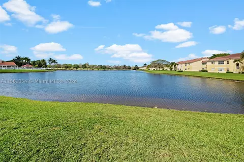 731 Vista Isles Dr #1517, Sunrise, FL 33325