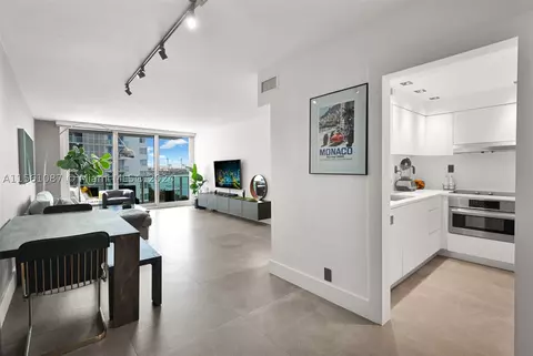 1000 West Ave #626, Miami Beach, FL 33139