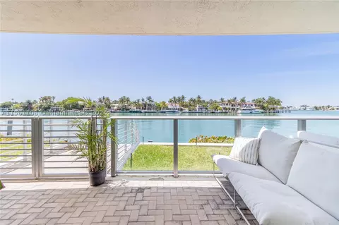 6620 Indian Creek Dr #109, Miami Beach, FL 33141